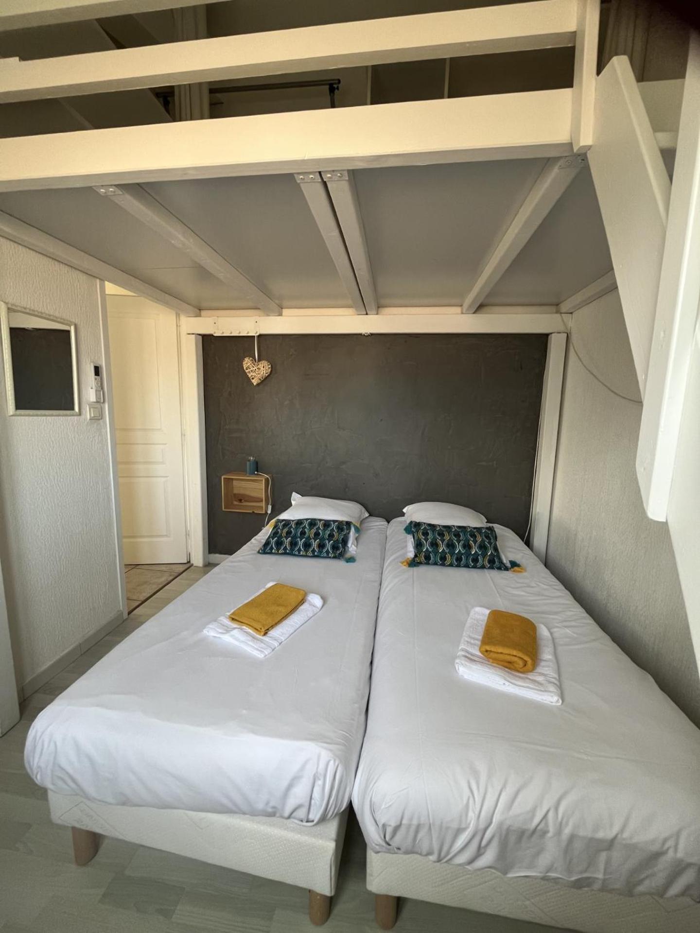 L Abri-Cotier Appartements Saintes-Maries-de-la-Mer Exteriör bild